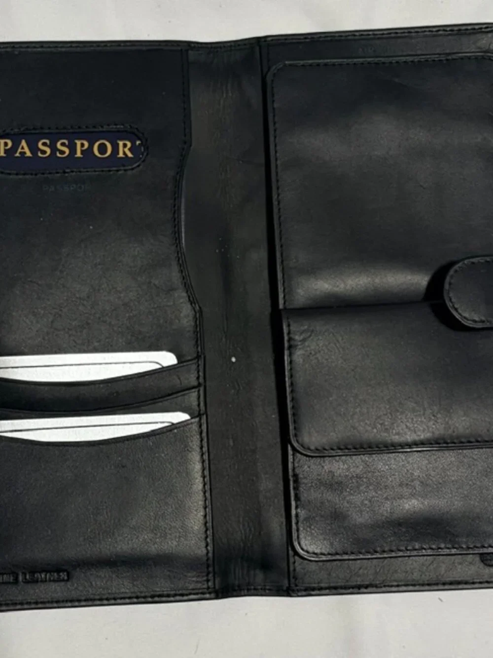 NWT WINN 6454 Leather Travel Organizer Wallet Passport & Removable Day Wallet